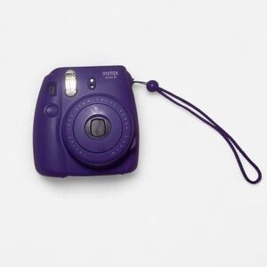 Fujifilm Instax Mini 8 in Deep Purple